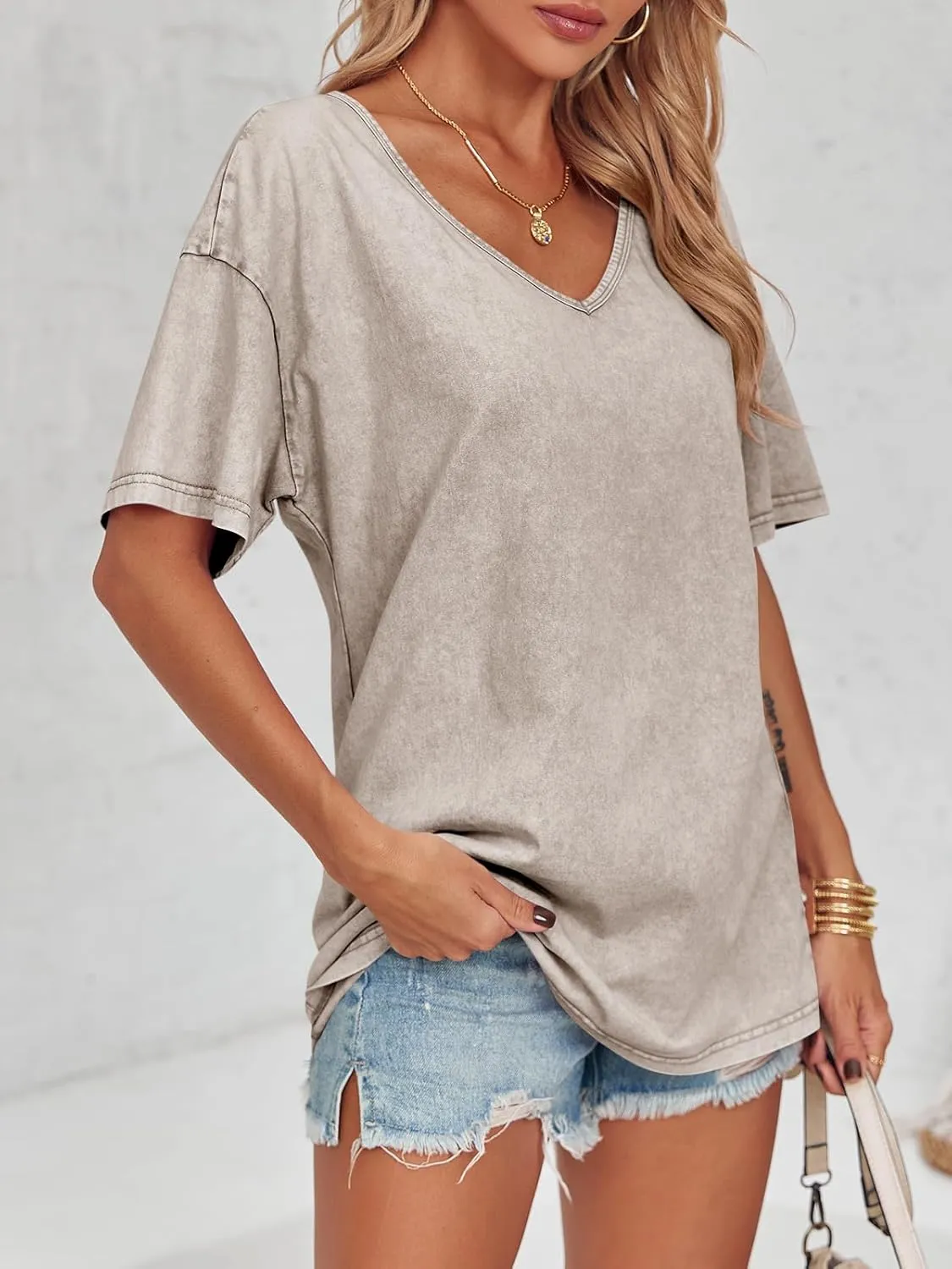 Flowyair Womens Oversized T Shirts Summer Loose Fit Cotton Short Sleeve Basic Tees Casual V Neck Boyfriend Tunic Tops